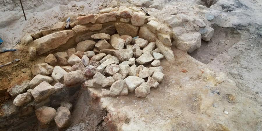 Medieval oven remains uncovered in Grouville, Jersey