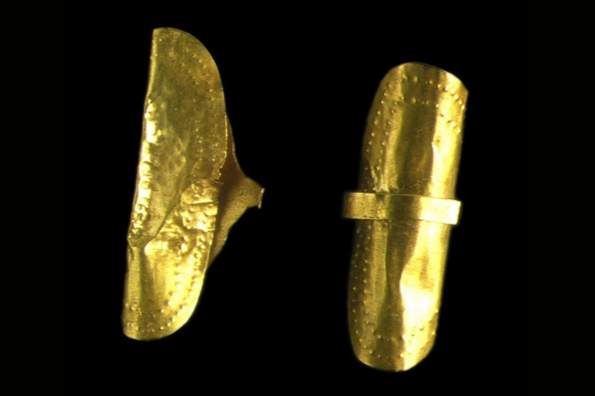 Gold artefacts from Stonehenge