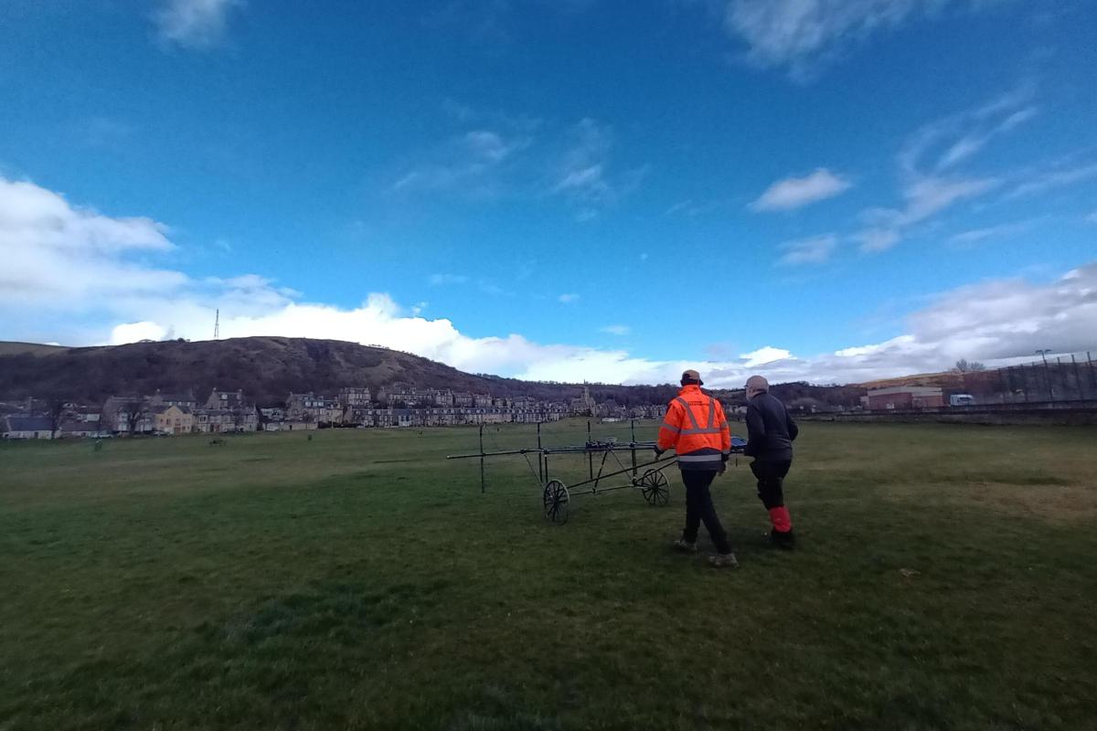 Conducting a Geophysical Survey at Burntisland Links, to identify an 18th-century Hessian Camp