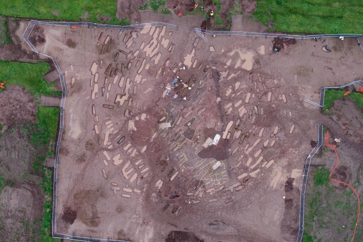 Excavations underway at Yatton: A trackway to the past