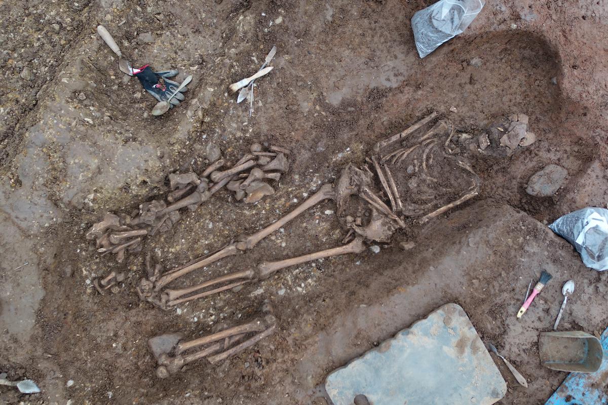Excavation of a burial at Yatton: A trackway to the past