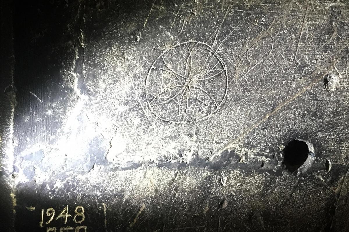 Apotropaic Marks in Bath Abbey | Wessex Archaeology
