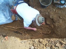Excavating a skeleton at Glendon Hall, Kettering